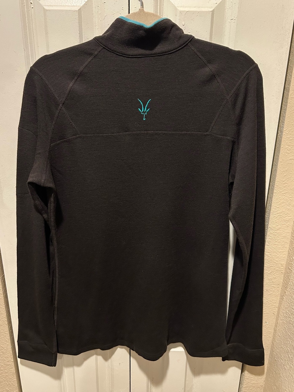 Ibex Women’s 100% Wool Half Zip Brown Baselayer Outdoors Performance Sweater , L